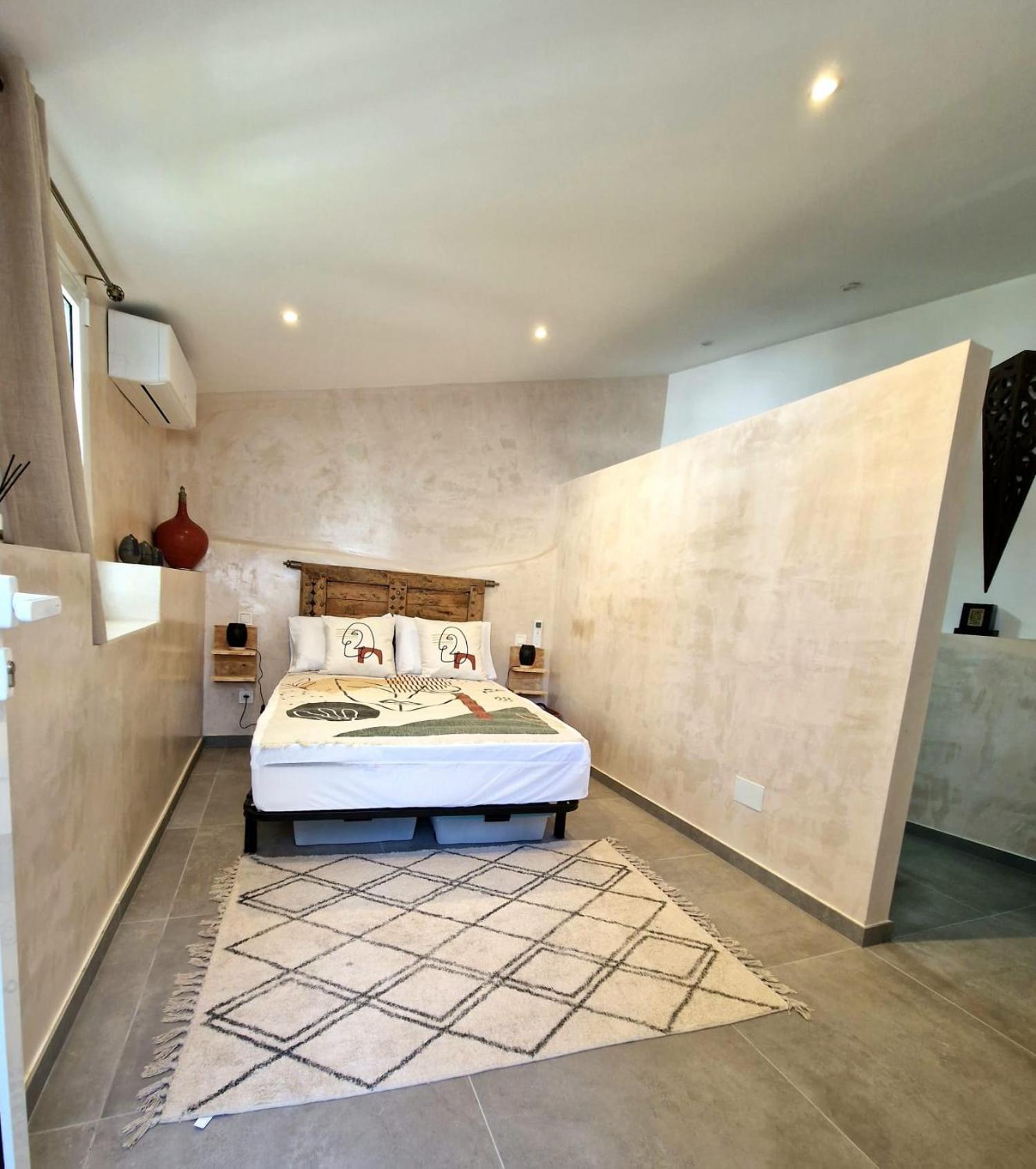 Villa Lomy Касарес Екстериор снимка