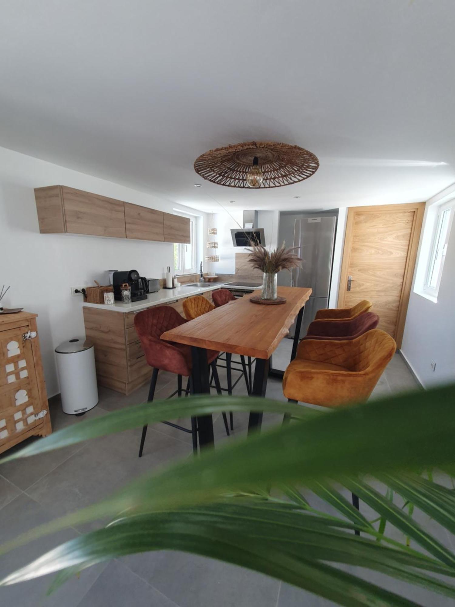 Villa Lomy Касарес Екстериор снимка
