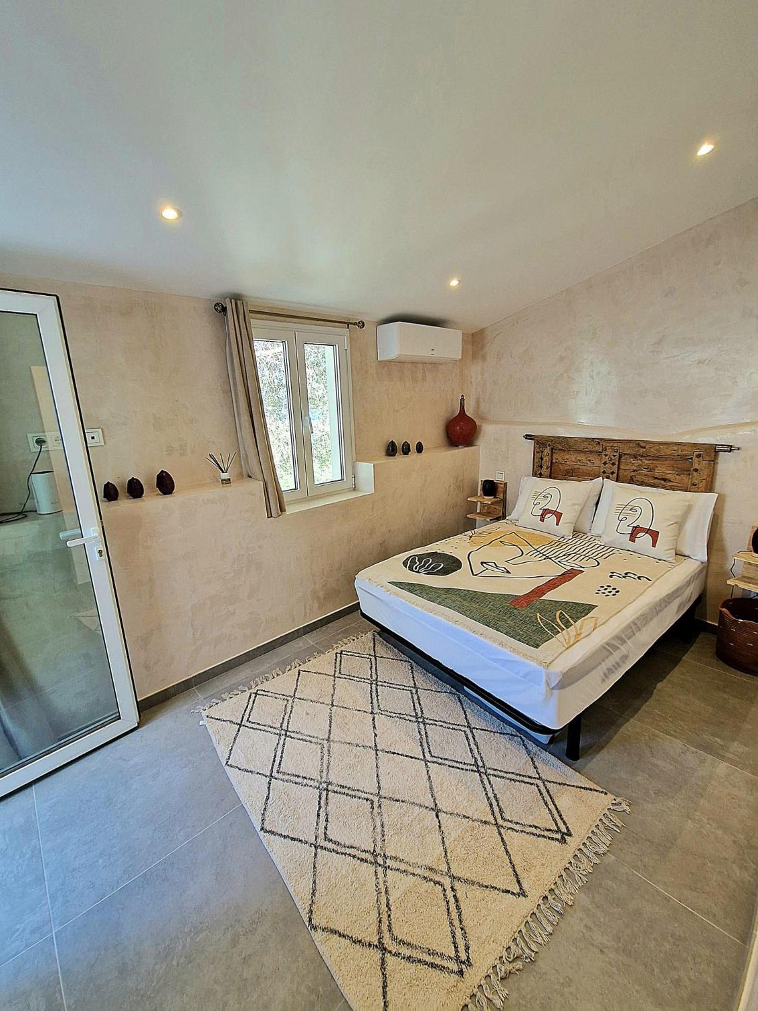 Villa Lomy Касарес Екстериор снимка