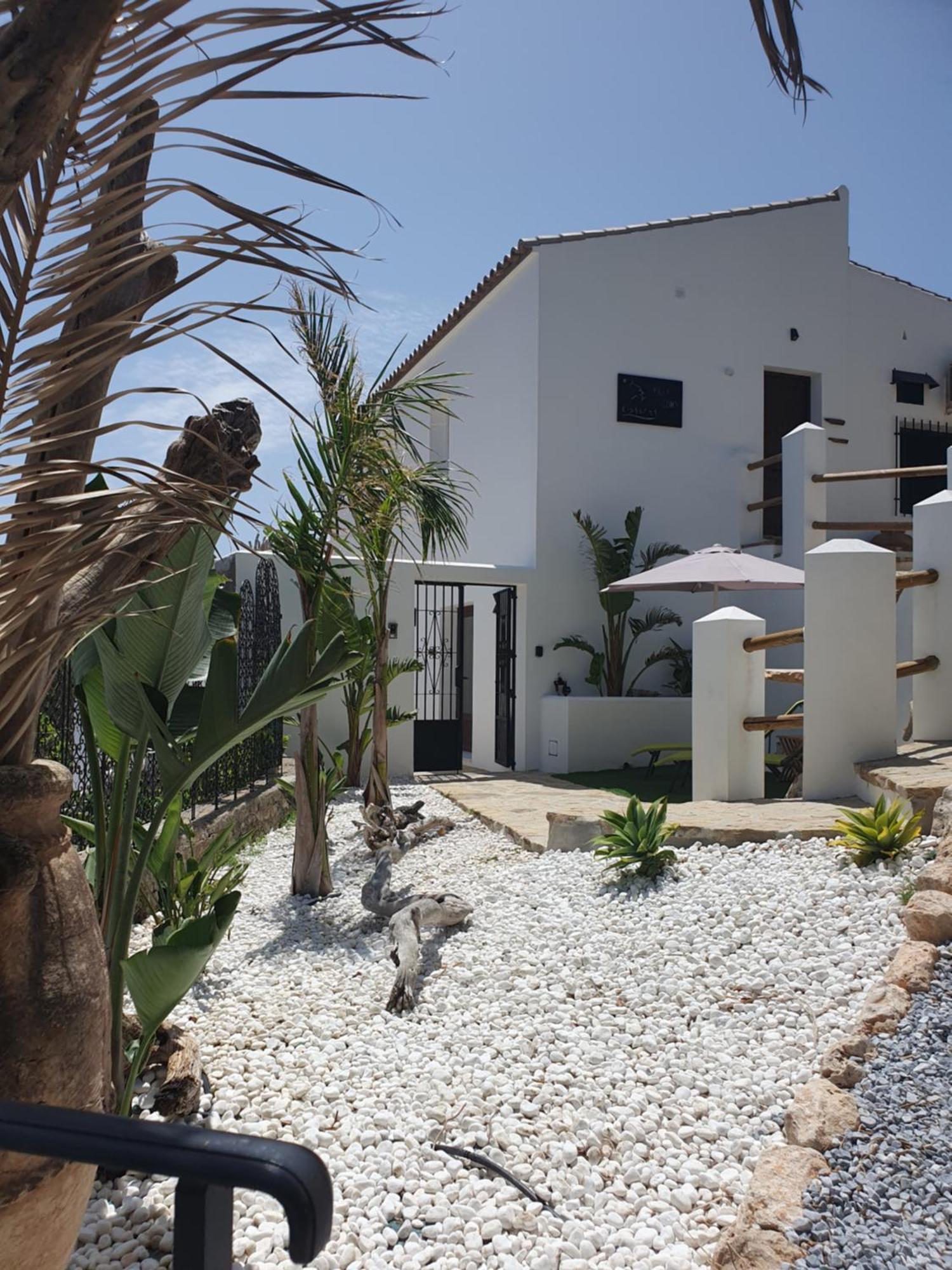 Villa Lomy Касарес Екстериор снимка