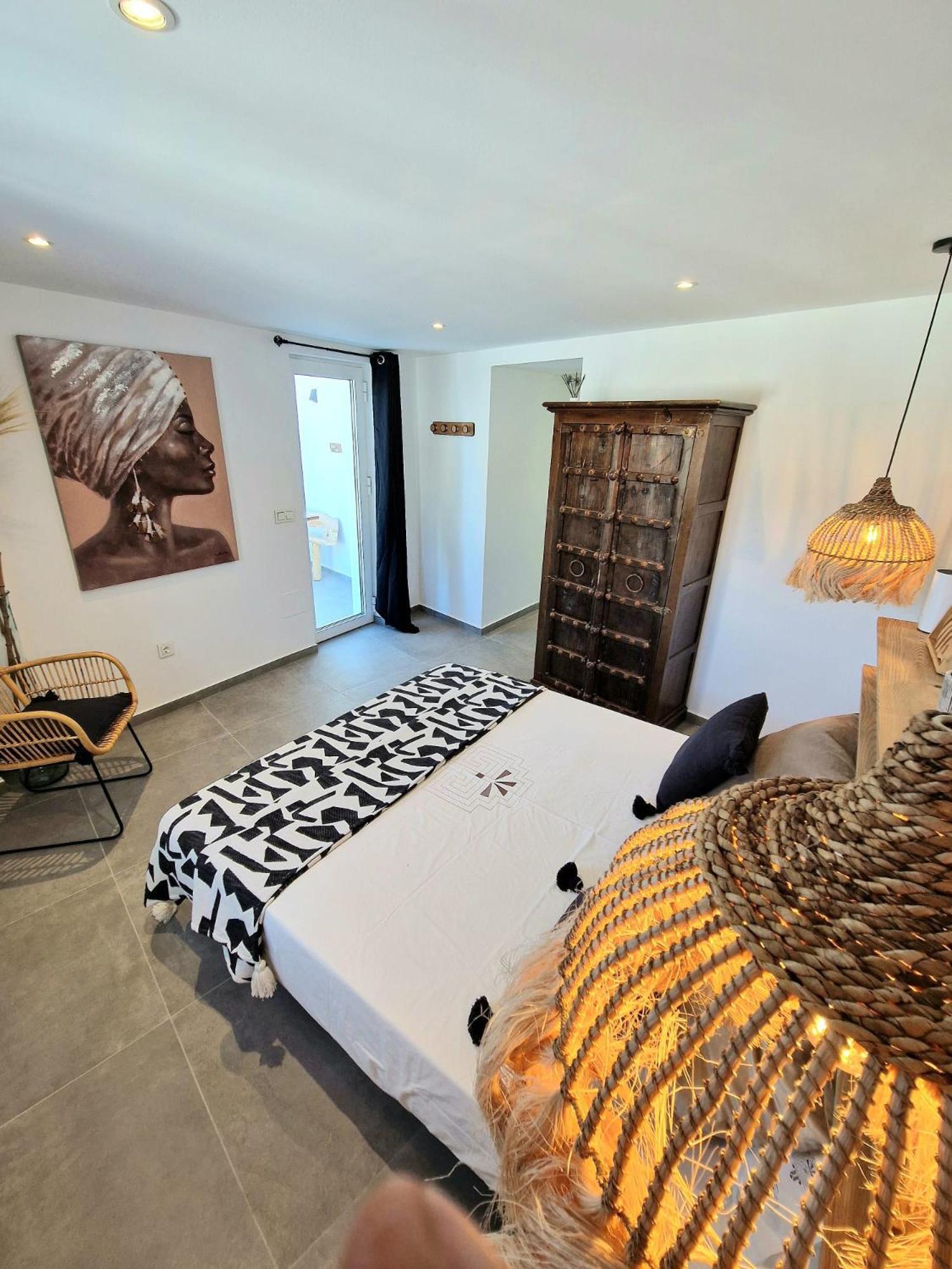 Villa Lomy Касарес Екстериор снимка